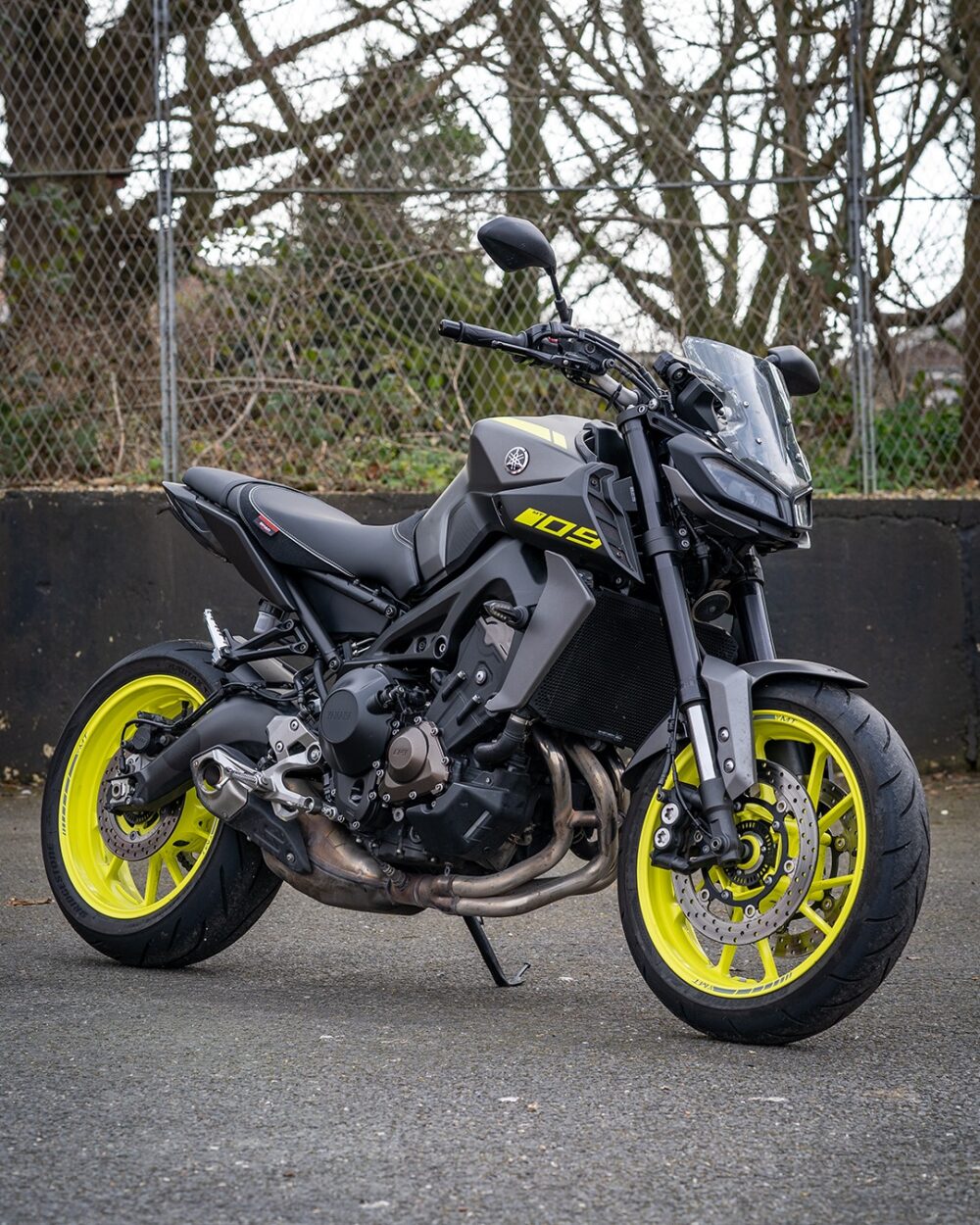 YAMAHA MT-09 MOTORBIKE! - Image 9